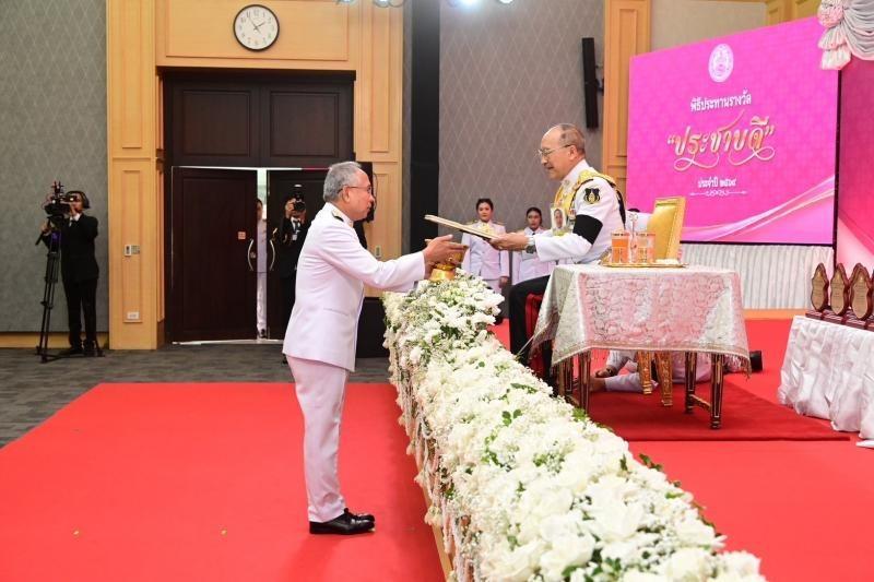 พม. มอบรับรางวัล "ประชาบดี" ปี 2569 เชิดชูต้นแบบผู้เสียสละ จุดประกายสังคมแห่งการแบ่งปัน โดยไม่ทิ้งใครไว้ข้างหลัง